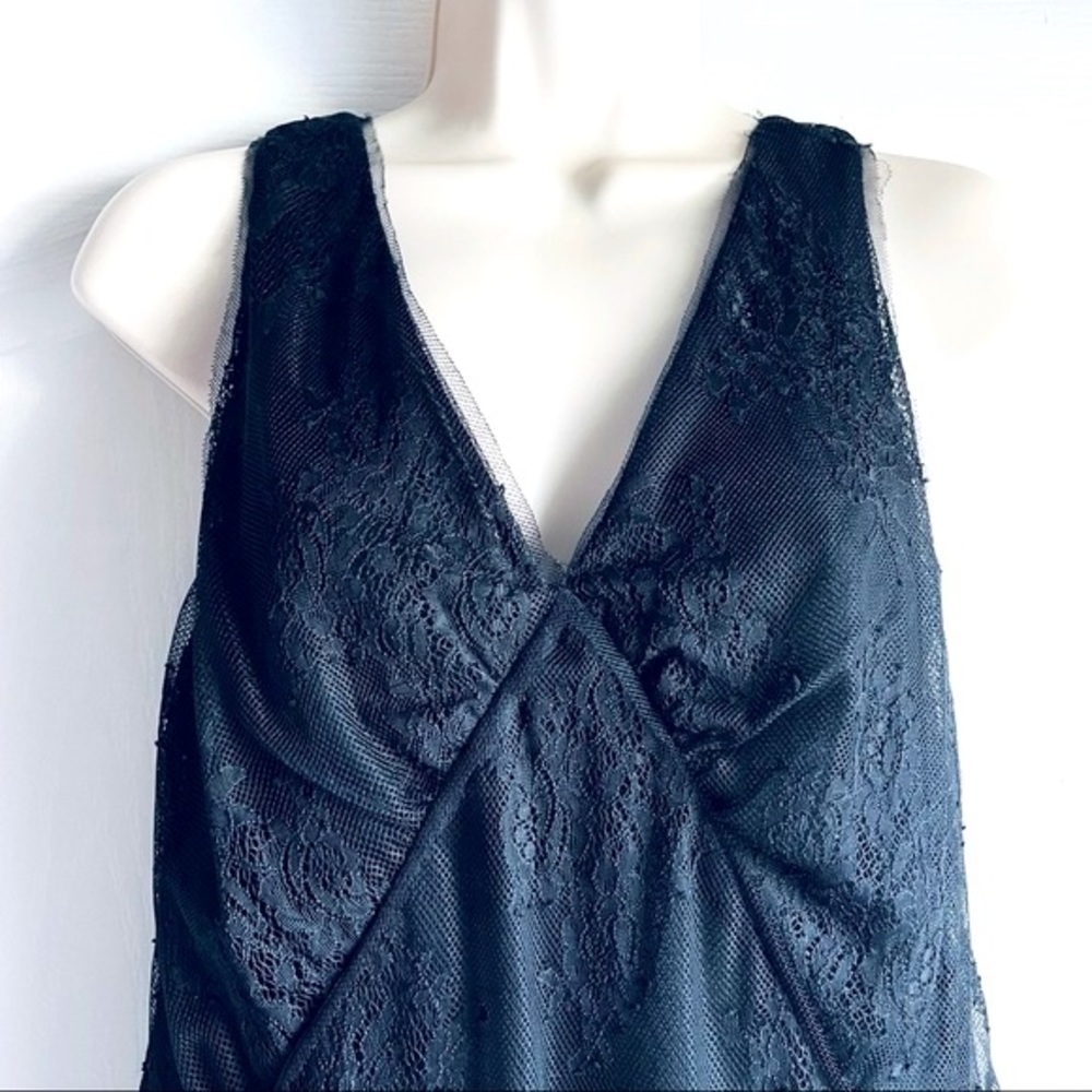 Vintage J. Crew Floral Lace Shell Tank Top - Picture 3 of 8